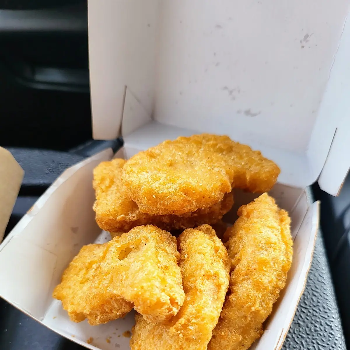 4 PC Chicken Mcnuggets