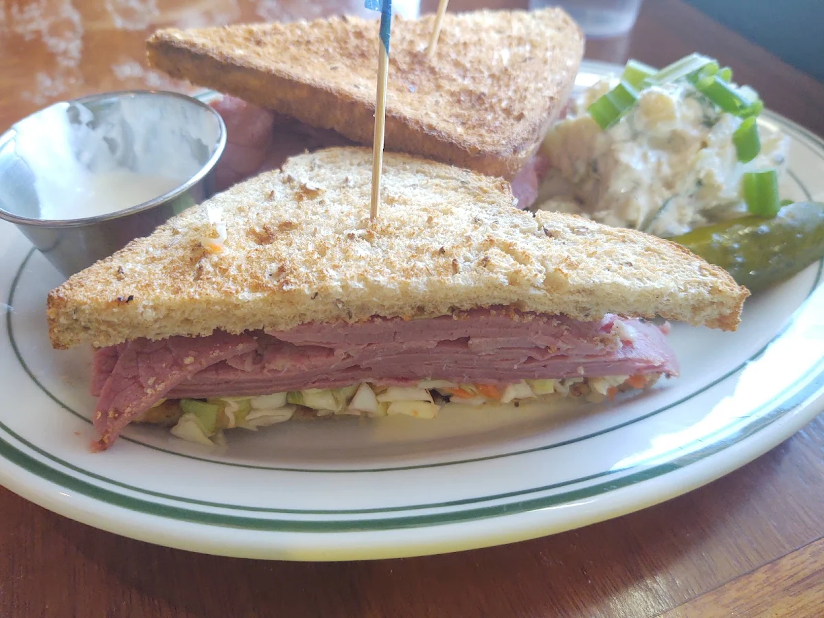 Corned Beef Sandwich Plate