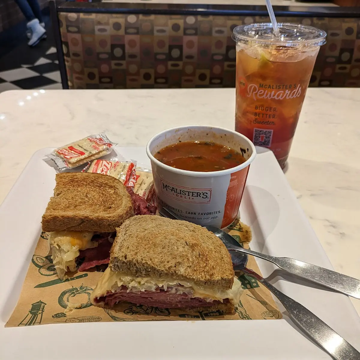 Rueban and Vegetable Soup w Sweet Tea