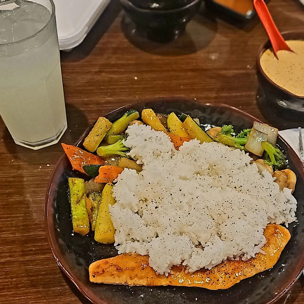 Hibachi Salmon with Steamed Rice