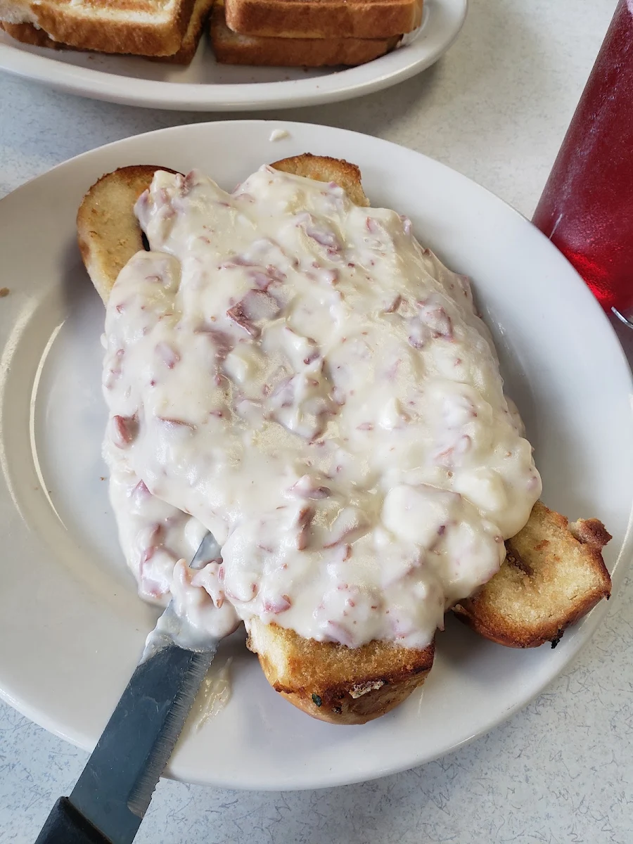 Creamed Chipped Beef Pretzels