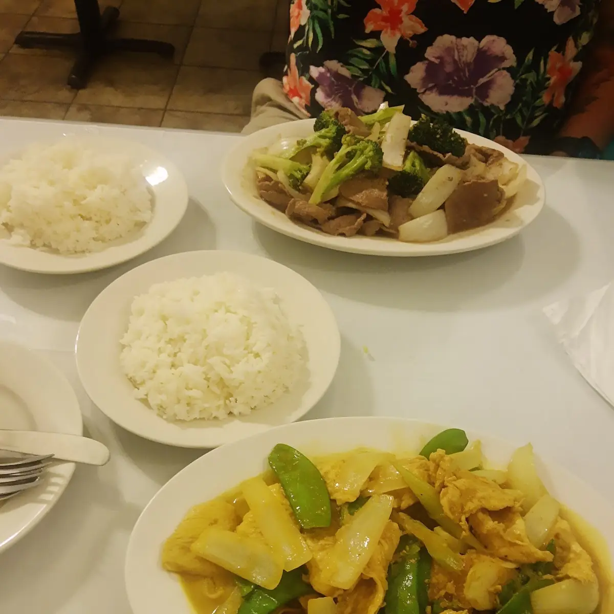 Chicken Curry and Beef with Broccolli