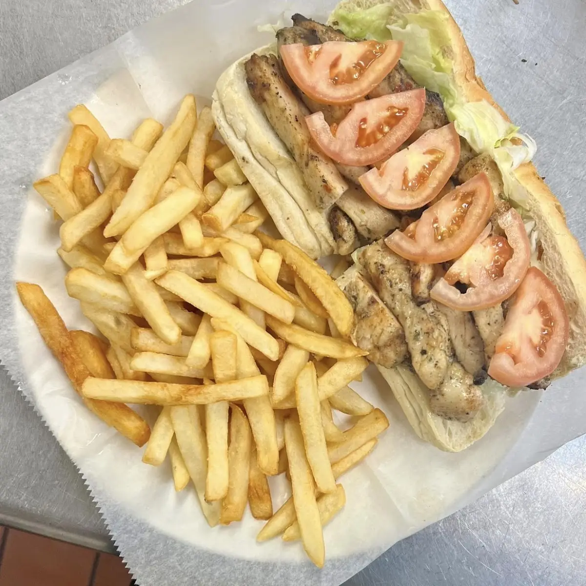 Grilled Chicken Sub - Halal