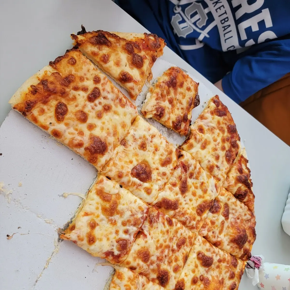 14 Cheese Pizza