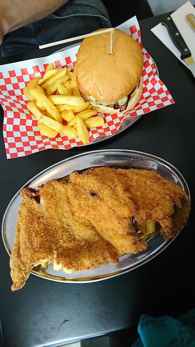 Plain Chicken Schnitty, Texas Diner
