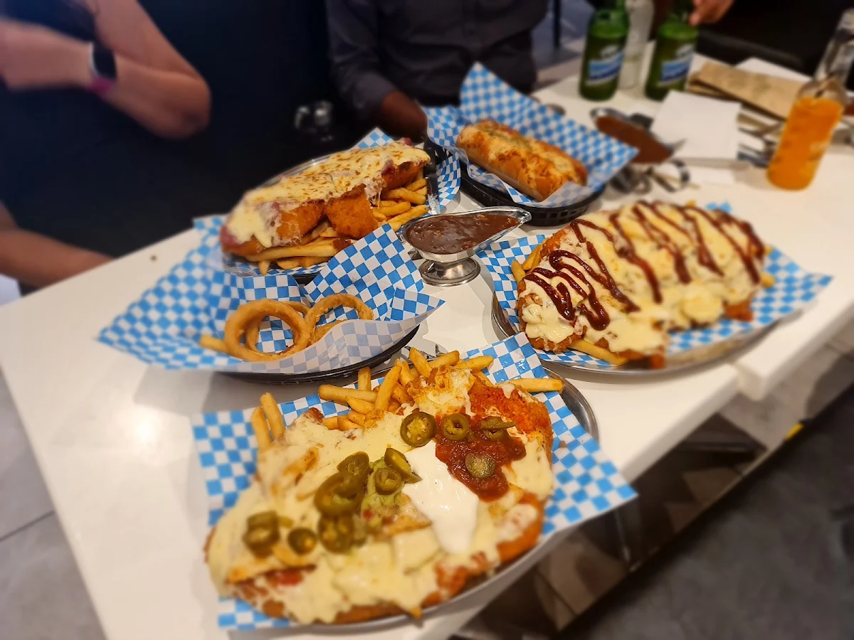 Schnitzel Bolognese Schnitzel Hawaiian Chicken, Texas Diner
