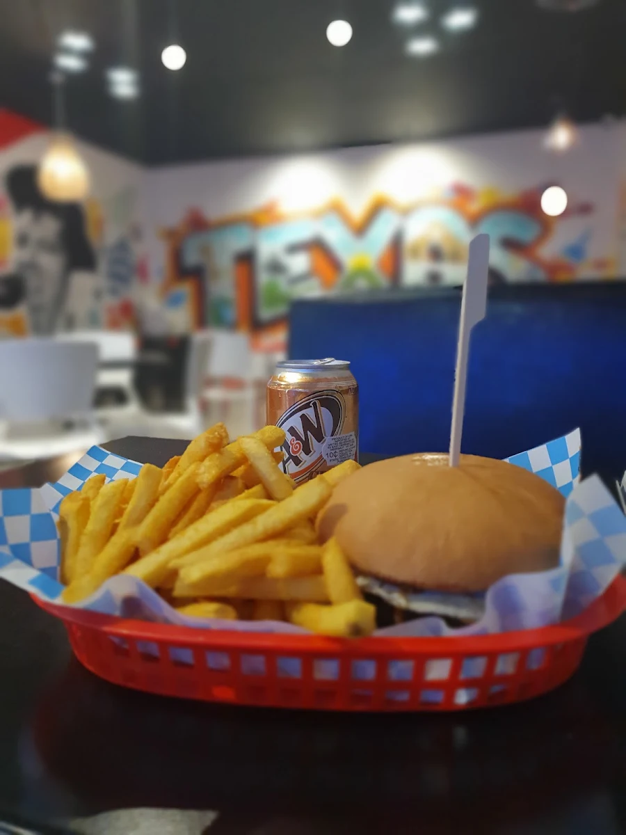 The Aussie Angus, Texas Diner