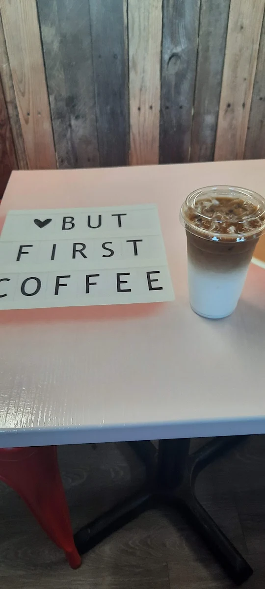 Iced Caramel Macchiato