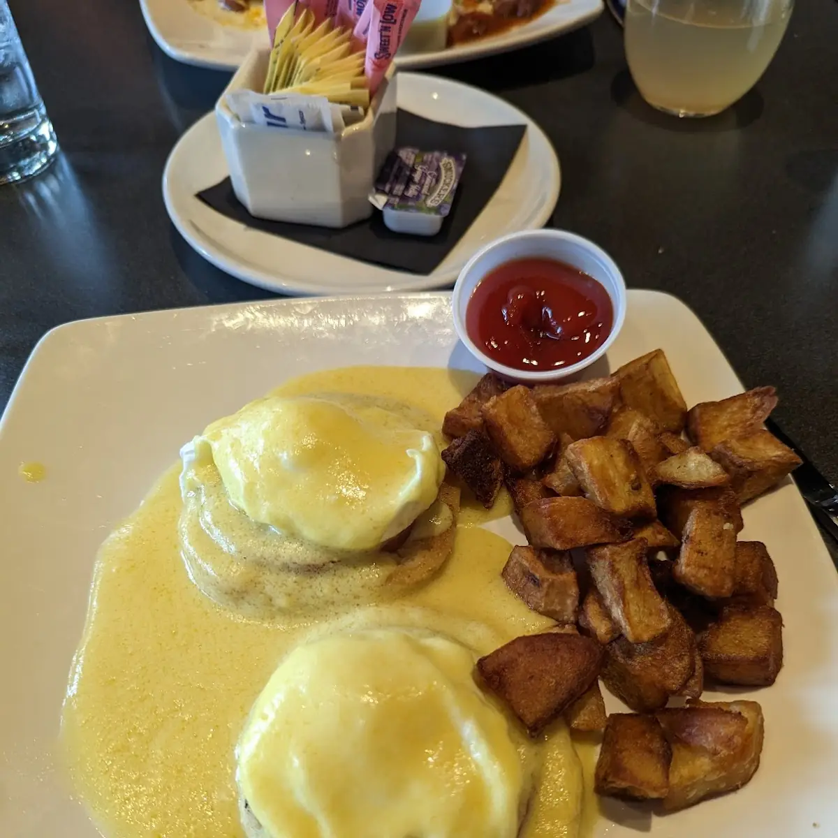 Eggs Benedict