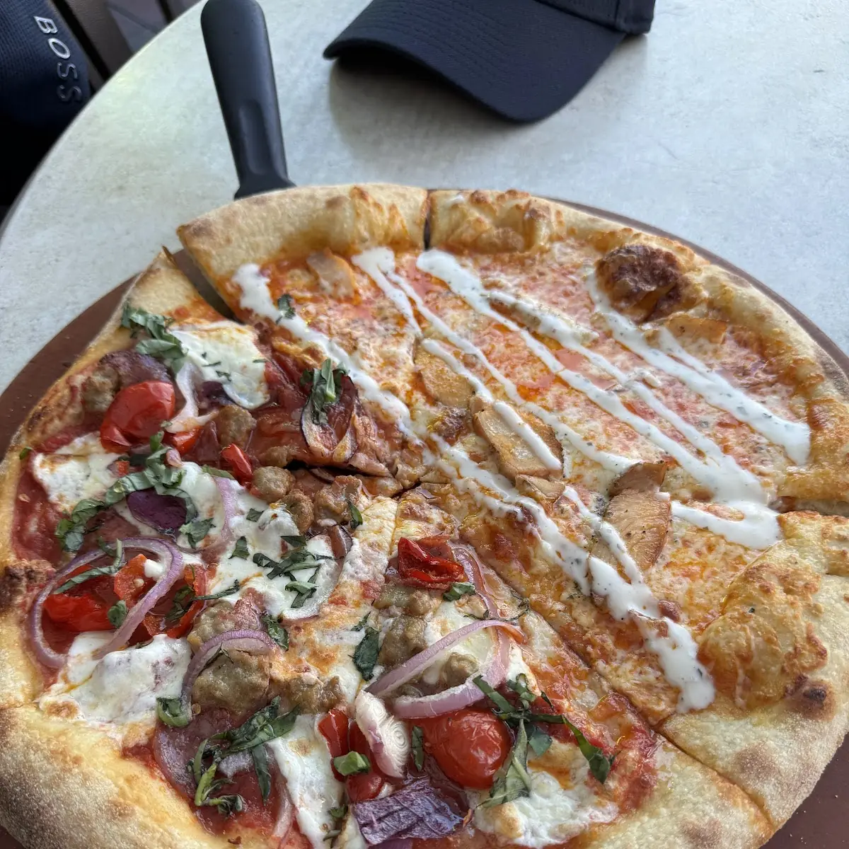 Deluxe Pizza
