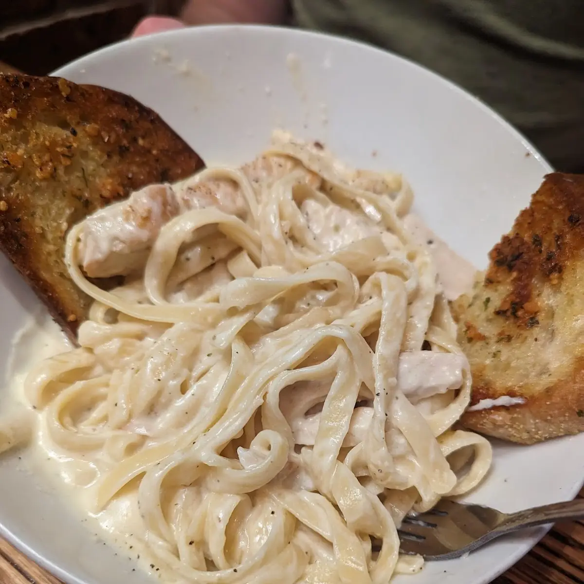 Fettuccine Alfredo