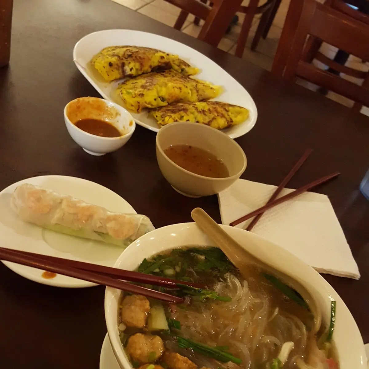 Pho Do Bien Spring Rolls Bahn Xeo