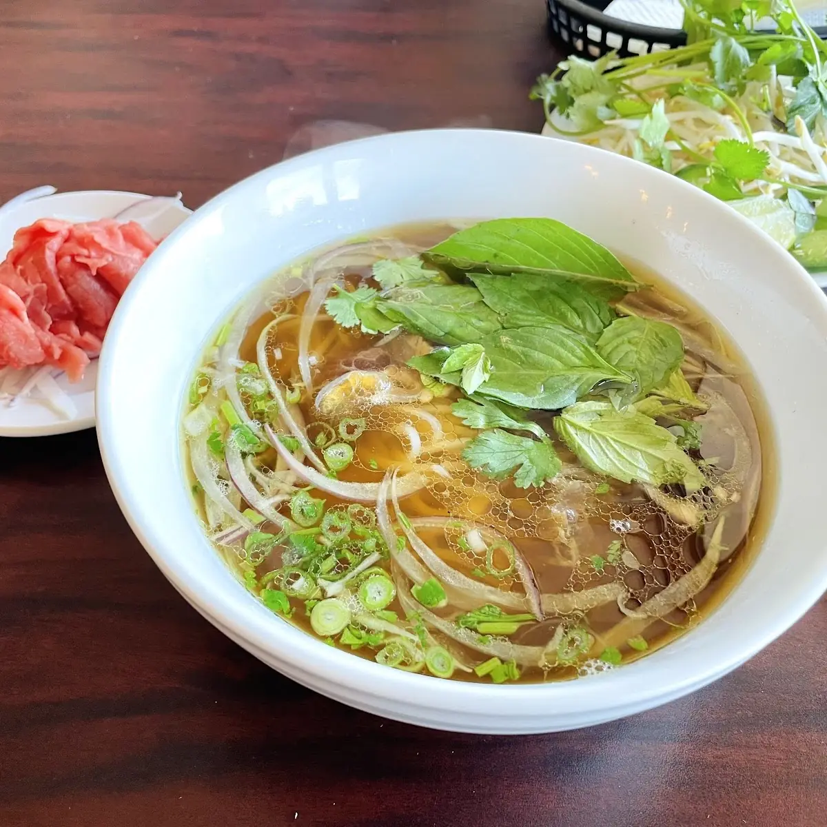 Phở Tái Gân