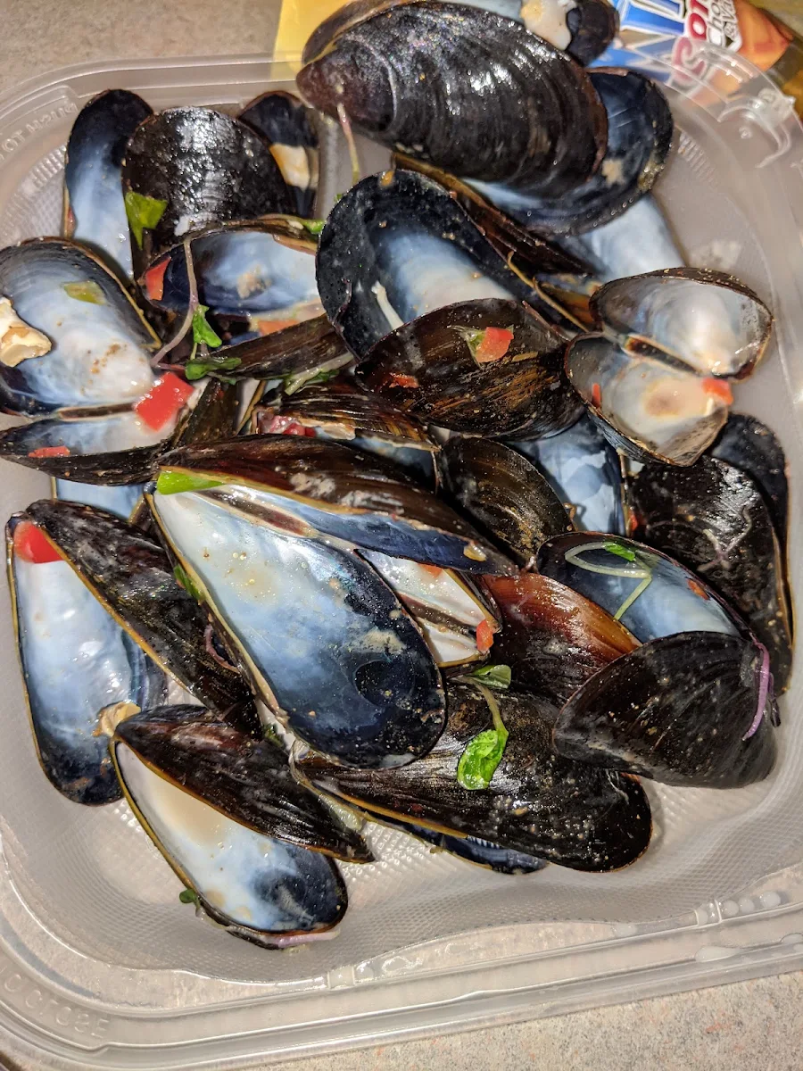 Coconut Curry Mussels