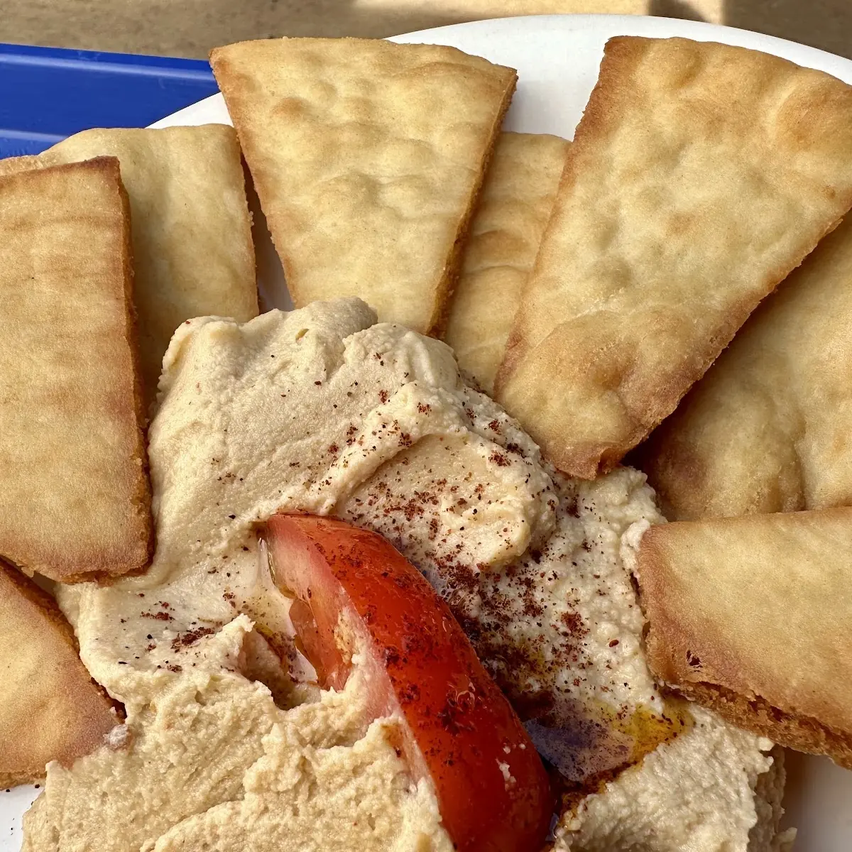 Hummus & Pita Chips