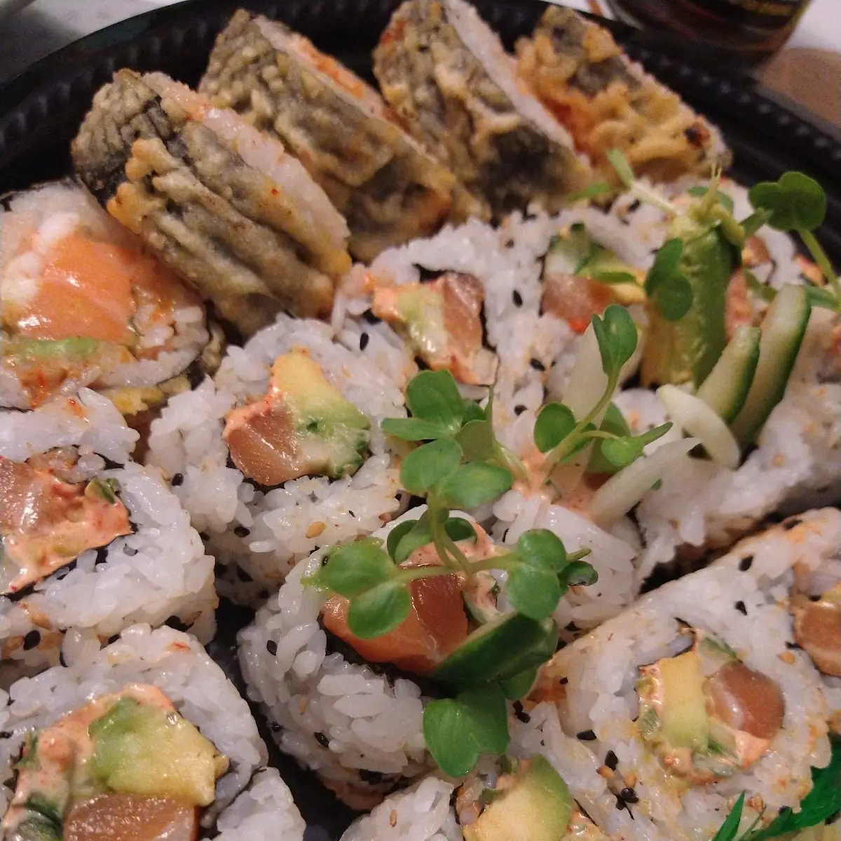 Spicy Salmon Roll