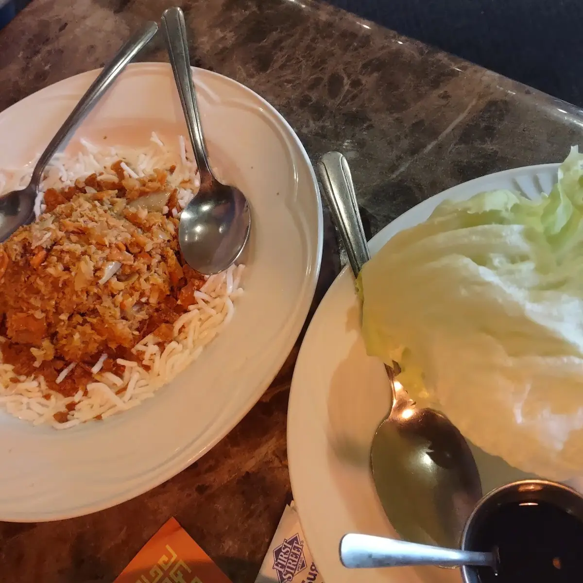 Lettuce Wraps with Ground Chicken