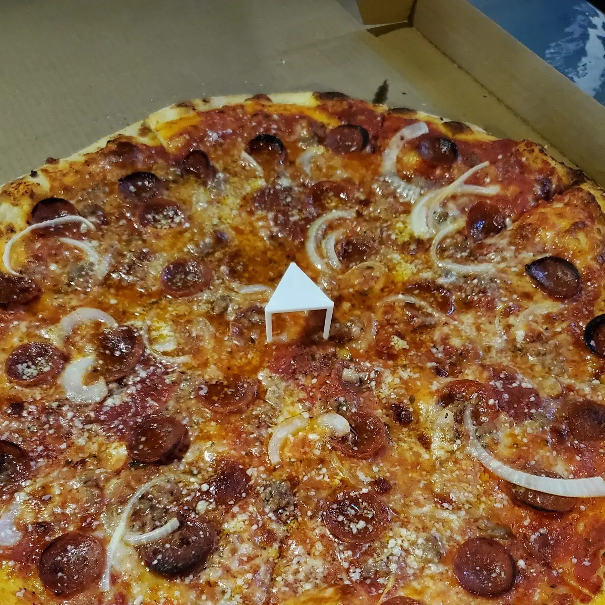 Extra Large Thin Crust Pepperoni Onion Sausage