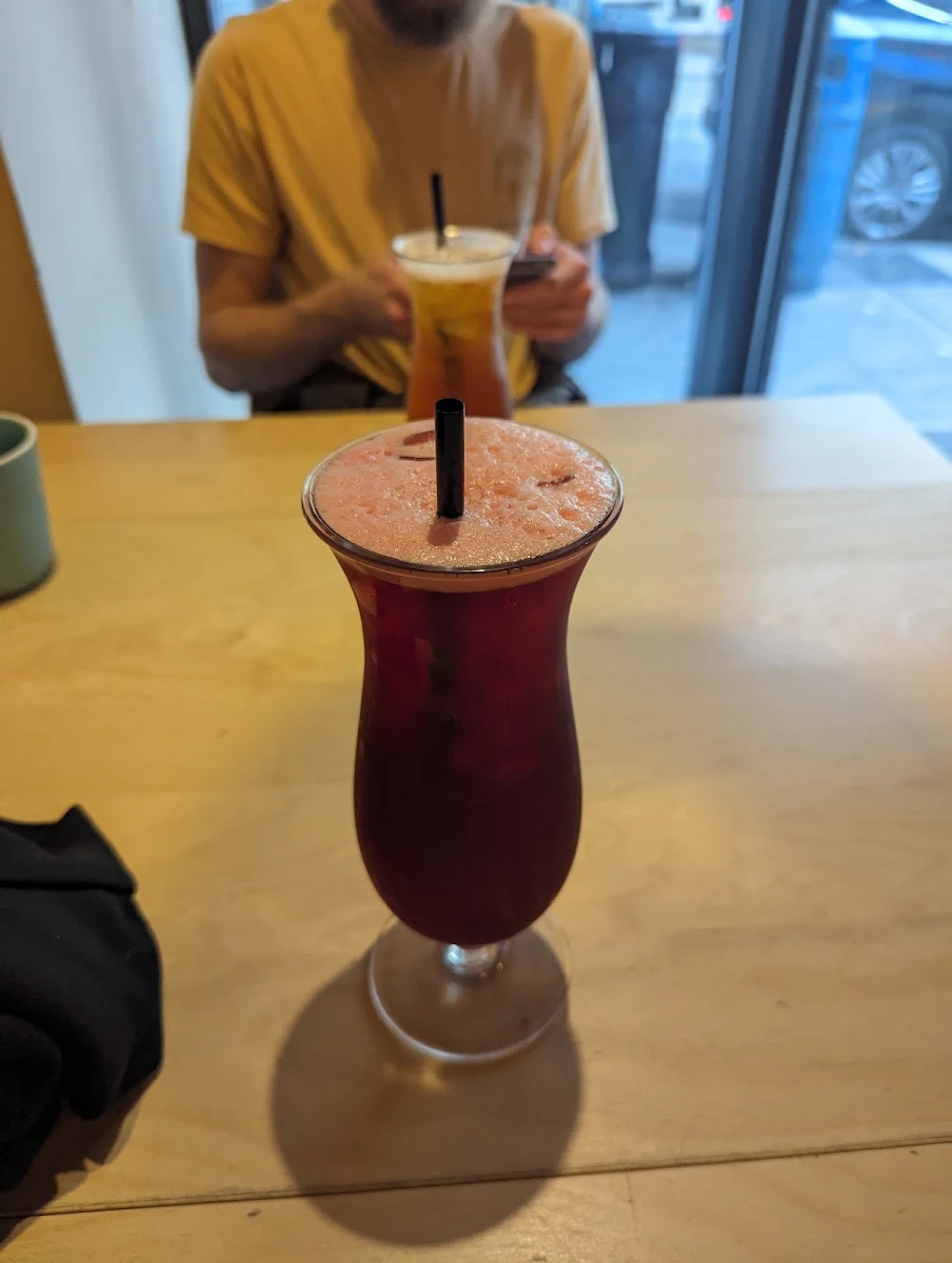 Pomegranate Hibiscus Tea