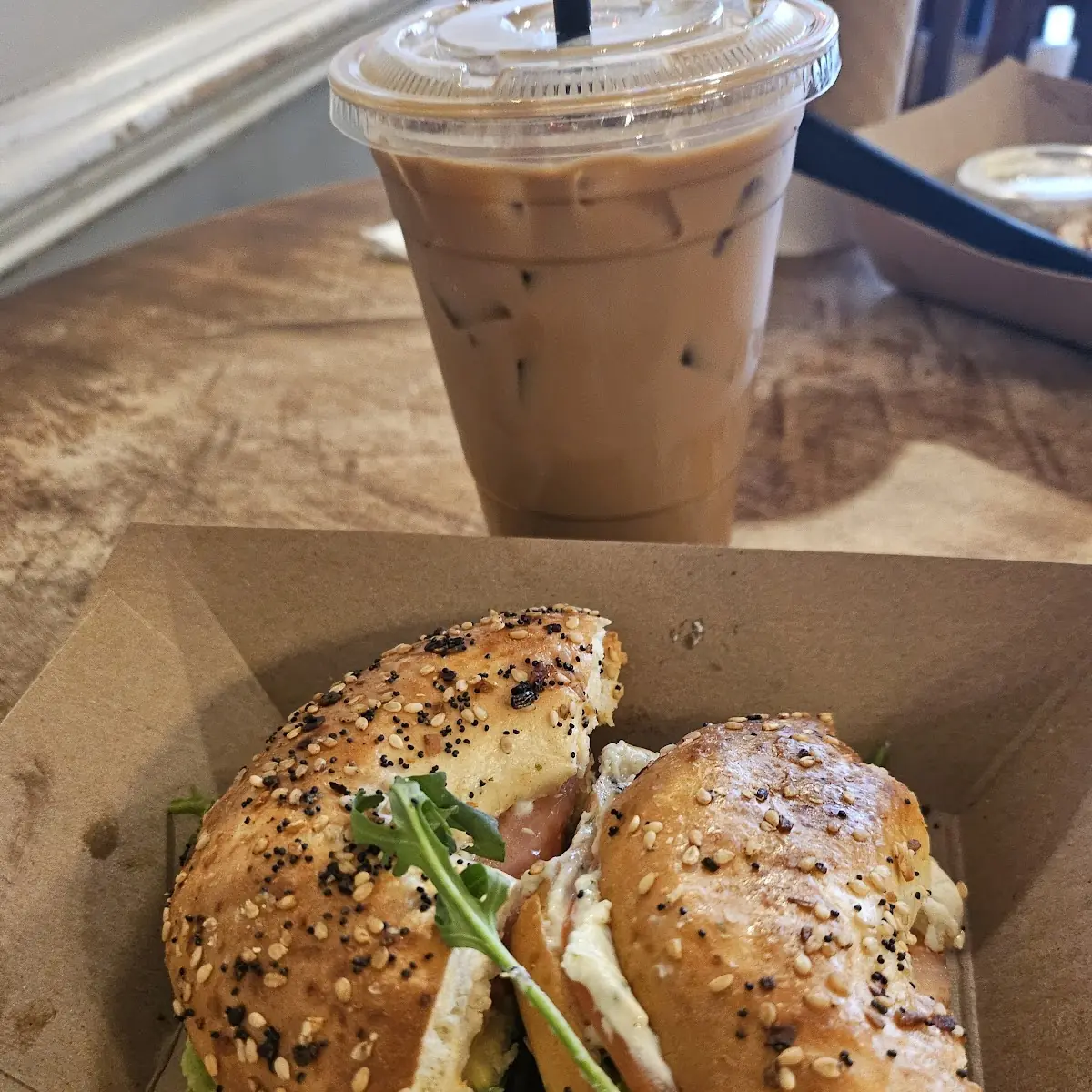 Avo Bagel Sandwich