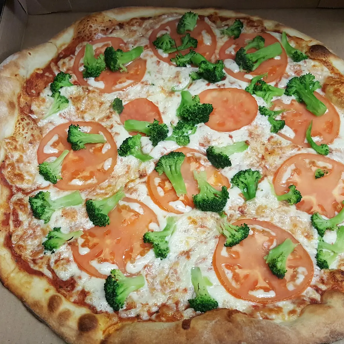 lg Buffalo Chicken Pizza