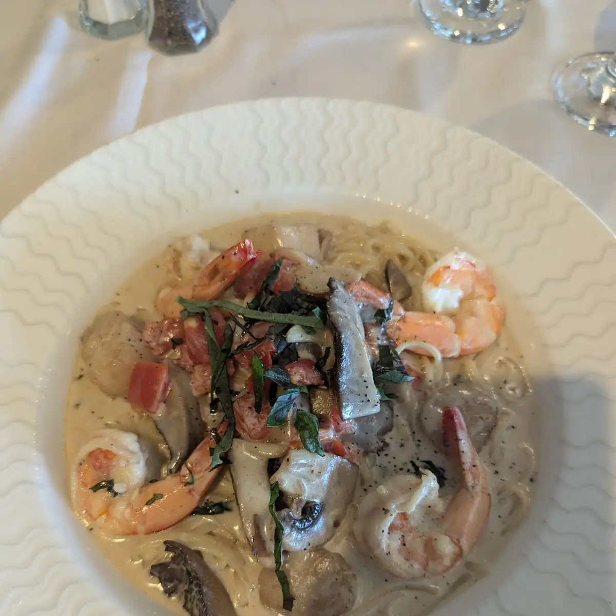 Shrimp & Scallops Misto