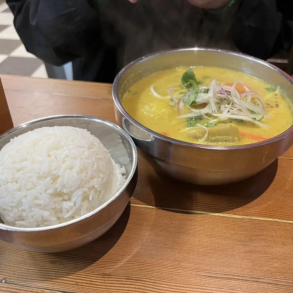 Yellow Curry with Tofu and Vegetables