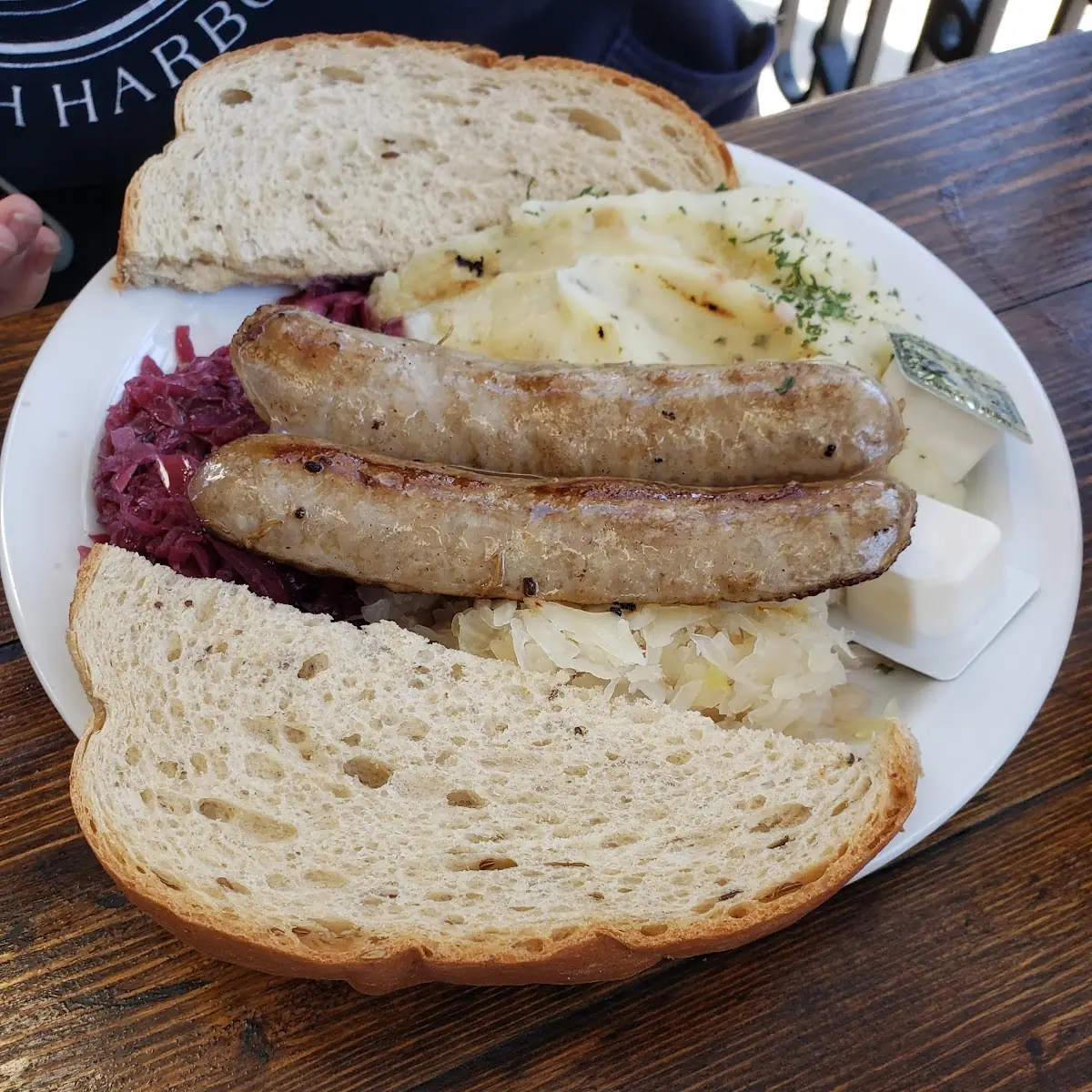 Bratwurst Platter
