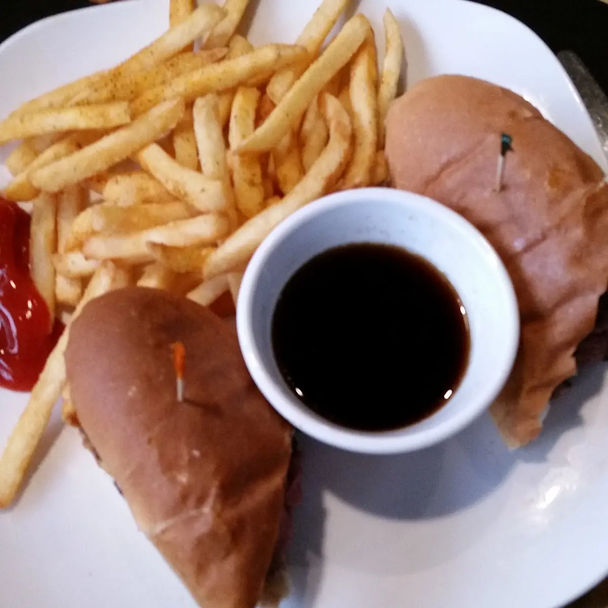Horseradish Cheddar French Dip