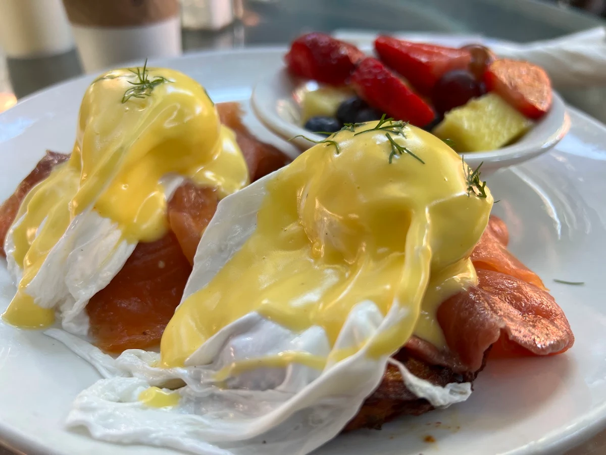 Smoked Salmon Benedict