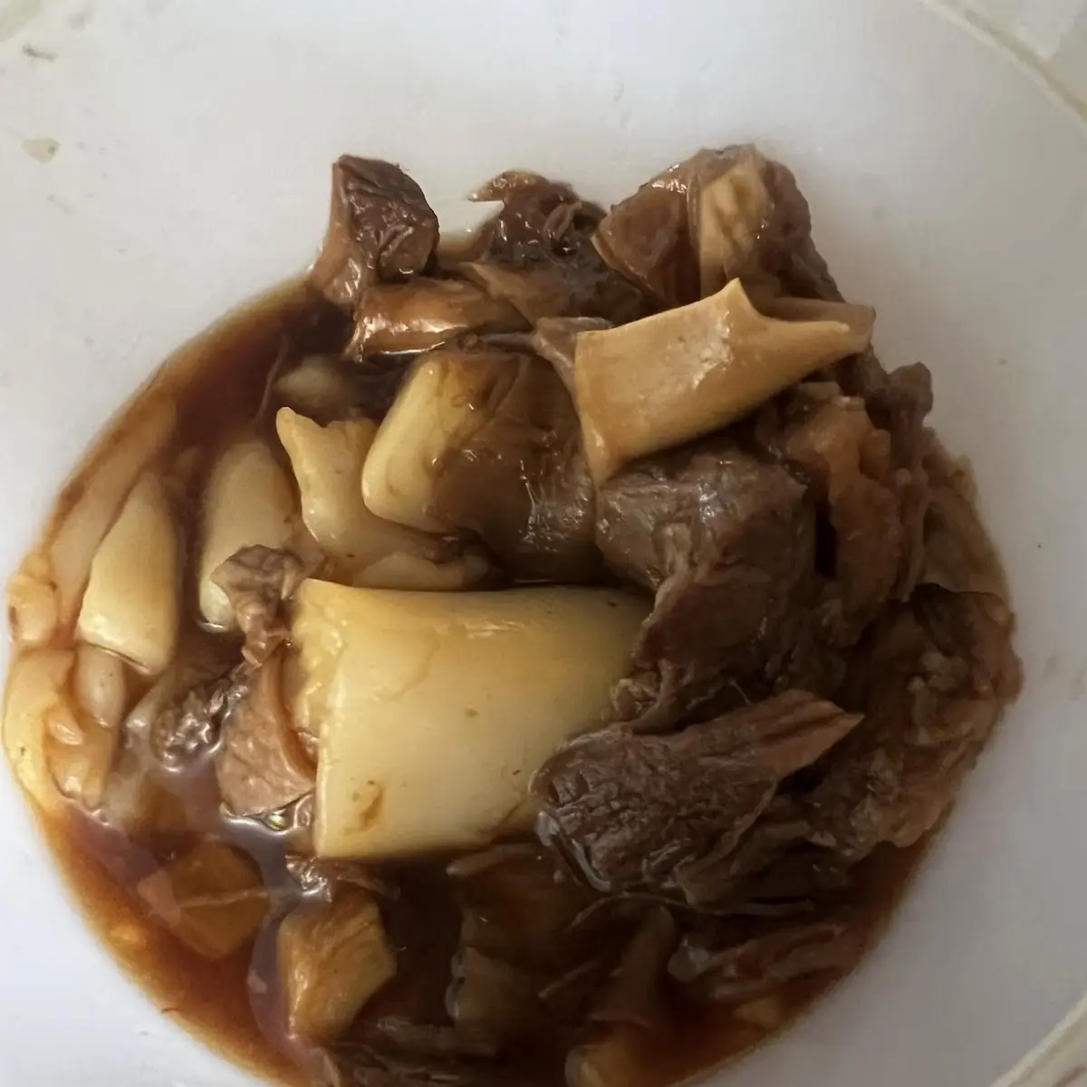 Stewed Beef Steamed Rice Rolls