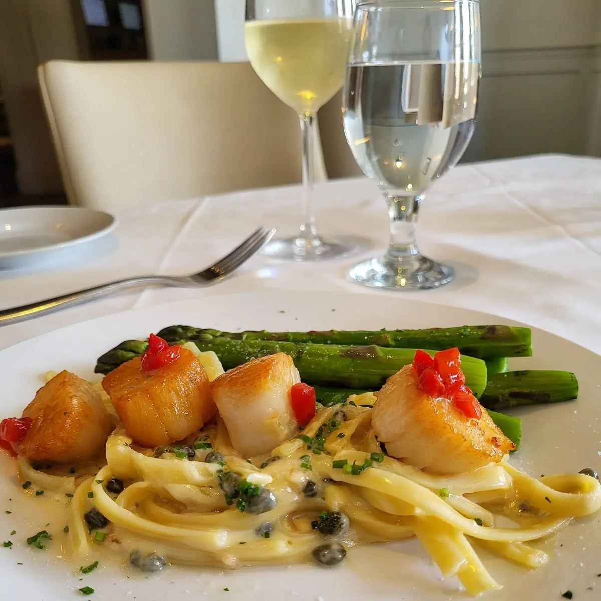 Pan Seared Scallops Piccata