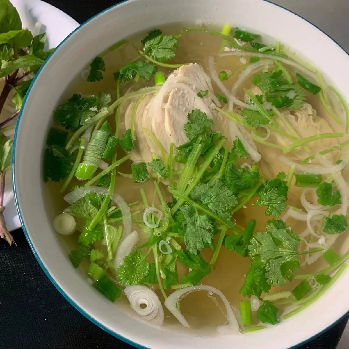 Eye Round Steak & Skirt Flank Soup / Pho Tai Ve Don
