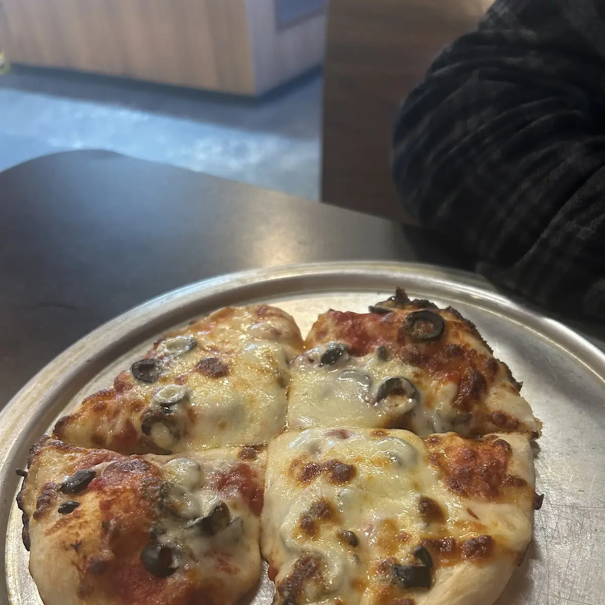 Personal Pan 7 Inch Pizza
