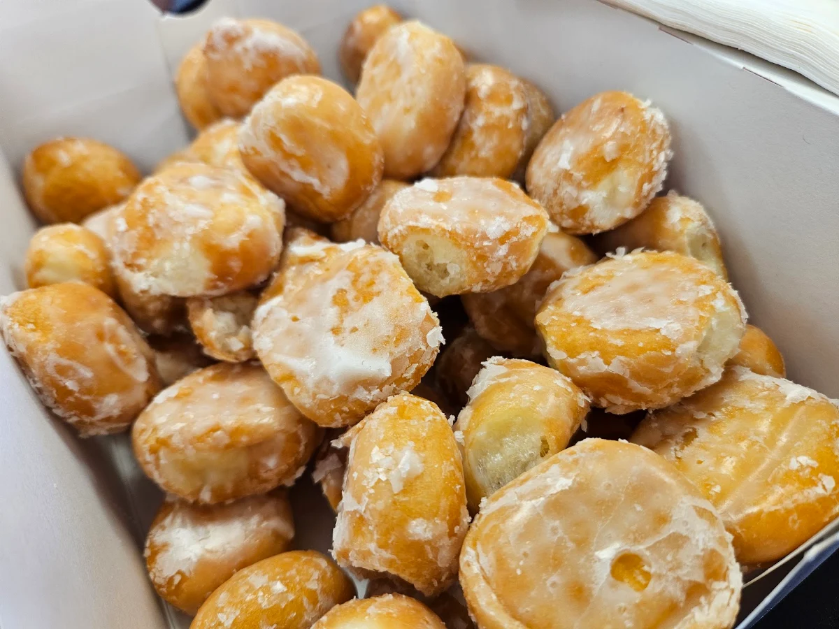 4 Dozen Doughnut Holes