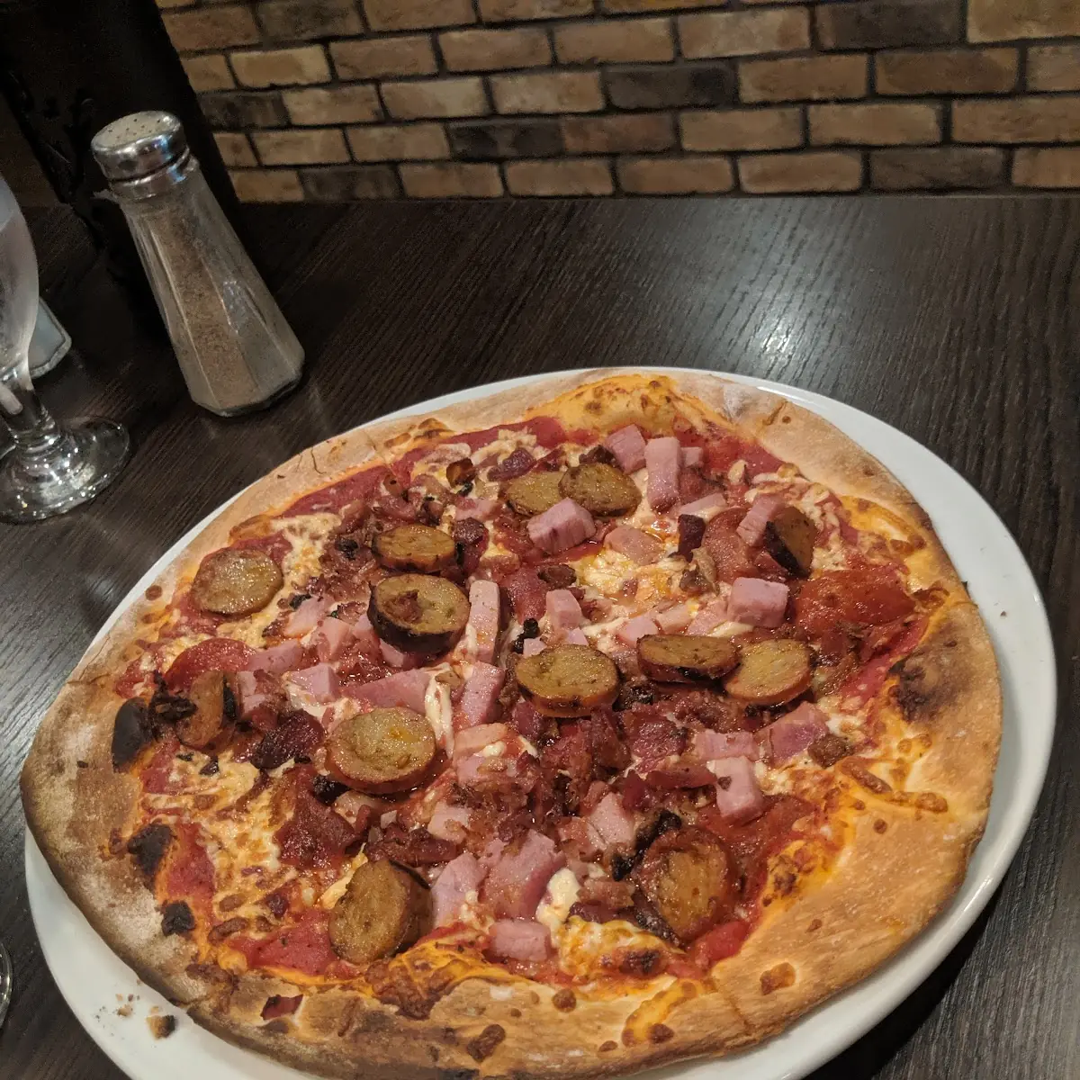 Meat Lovers Pizza, Bistro Six One