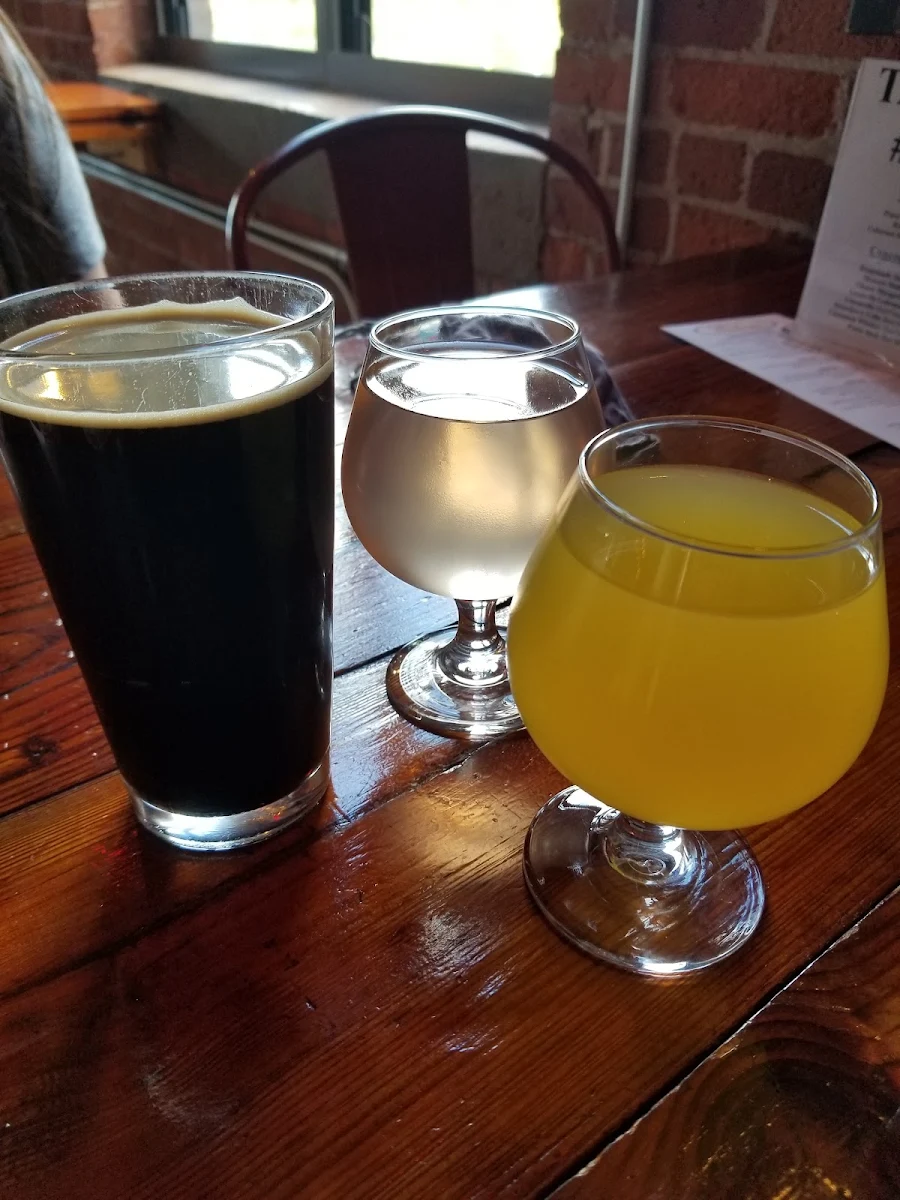 Craft Beer and Pool Table