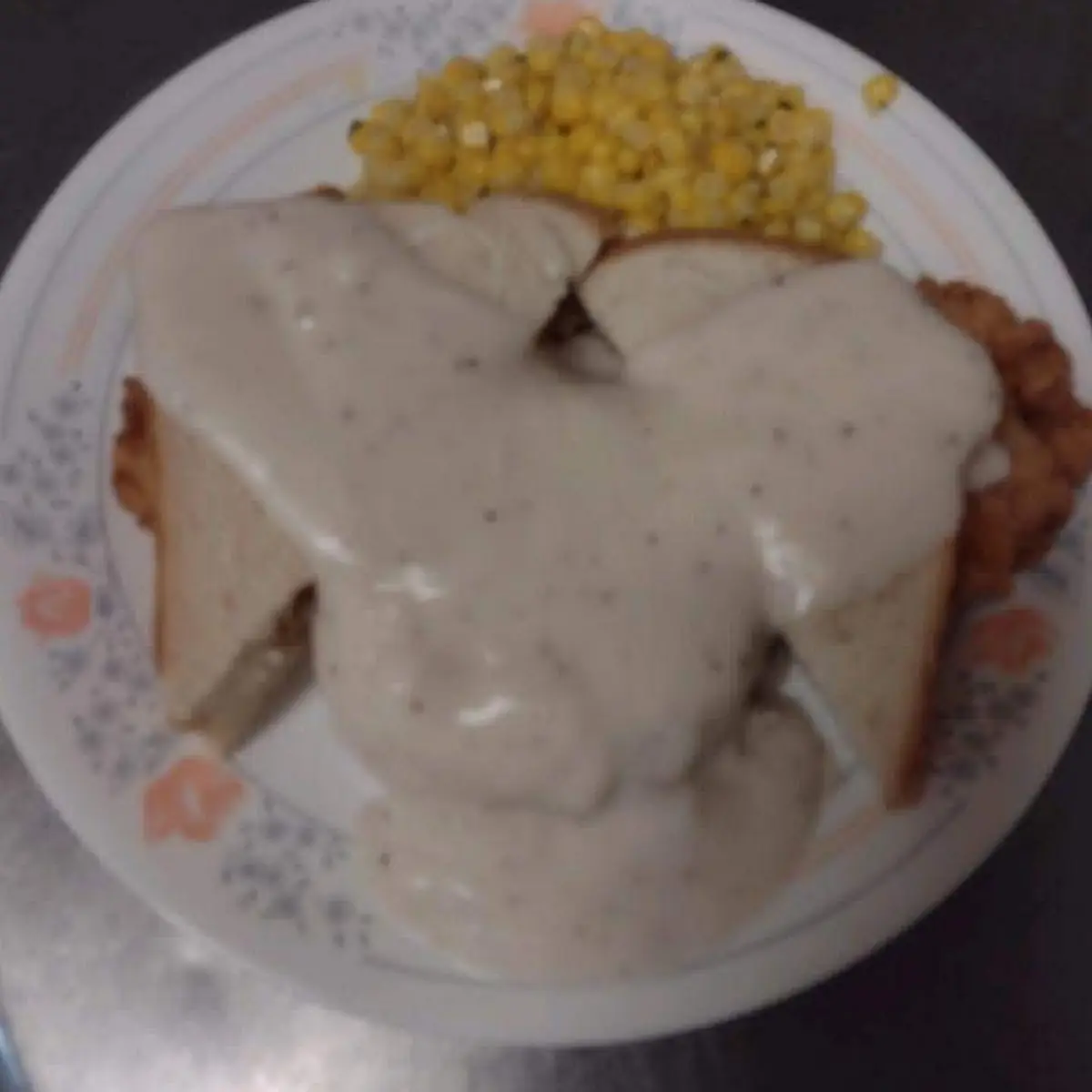 Tenderloin with White Gravy Mashed Potatoes and Corn