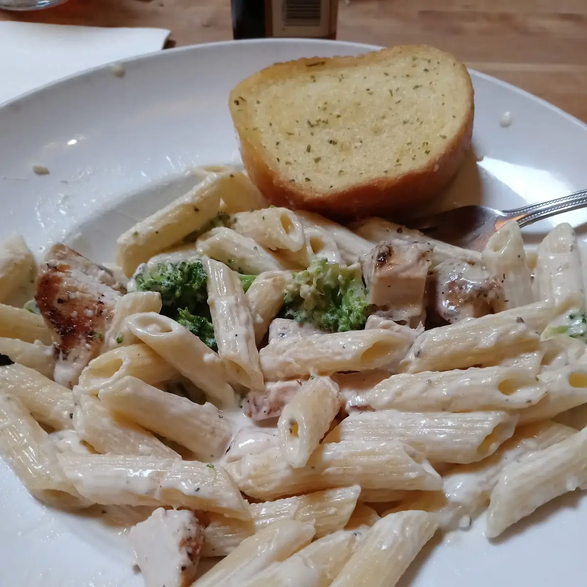 Grilled Chicken Alfredo