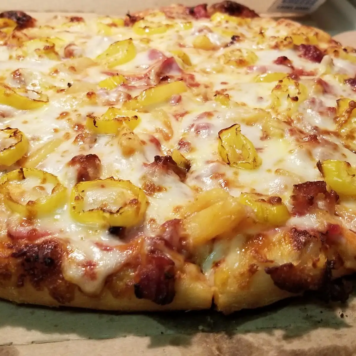 Hawaiian Pizza