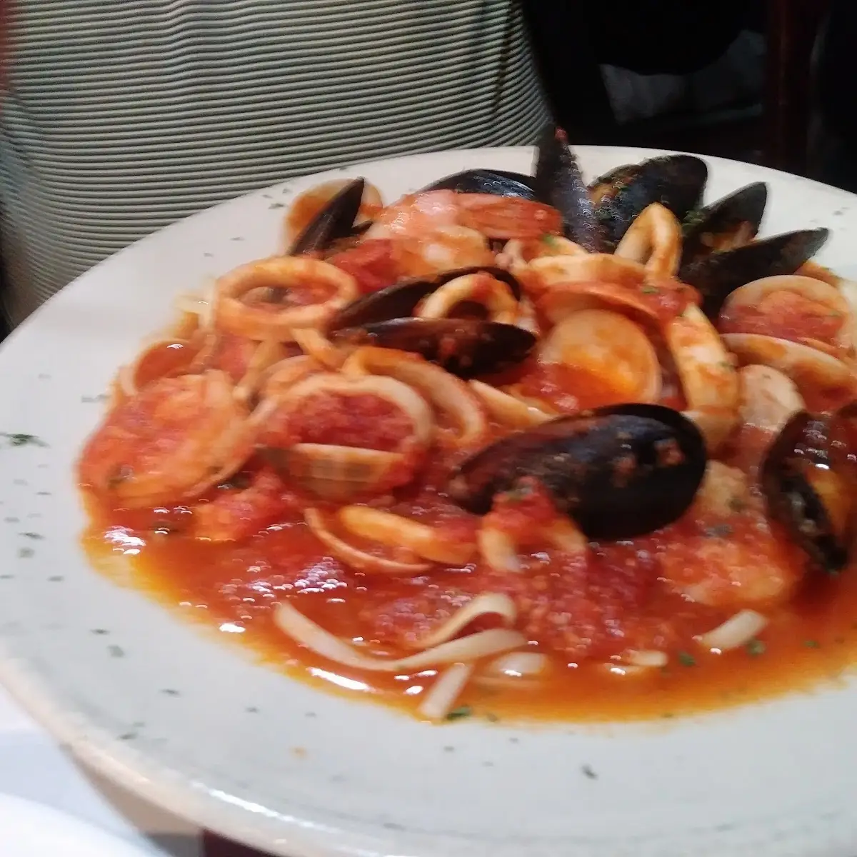 Mussels Marinara White