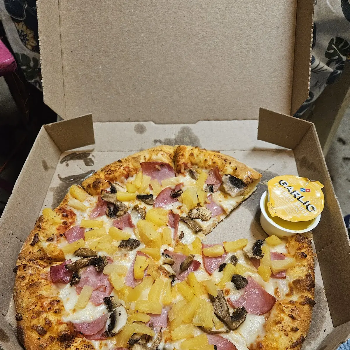 Hawaiian Pizza