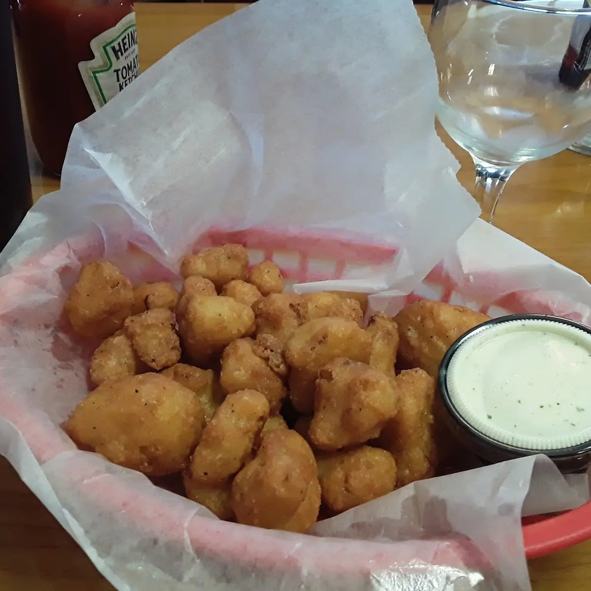 Popcorn Shrimp & Fries