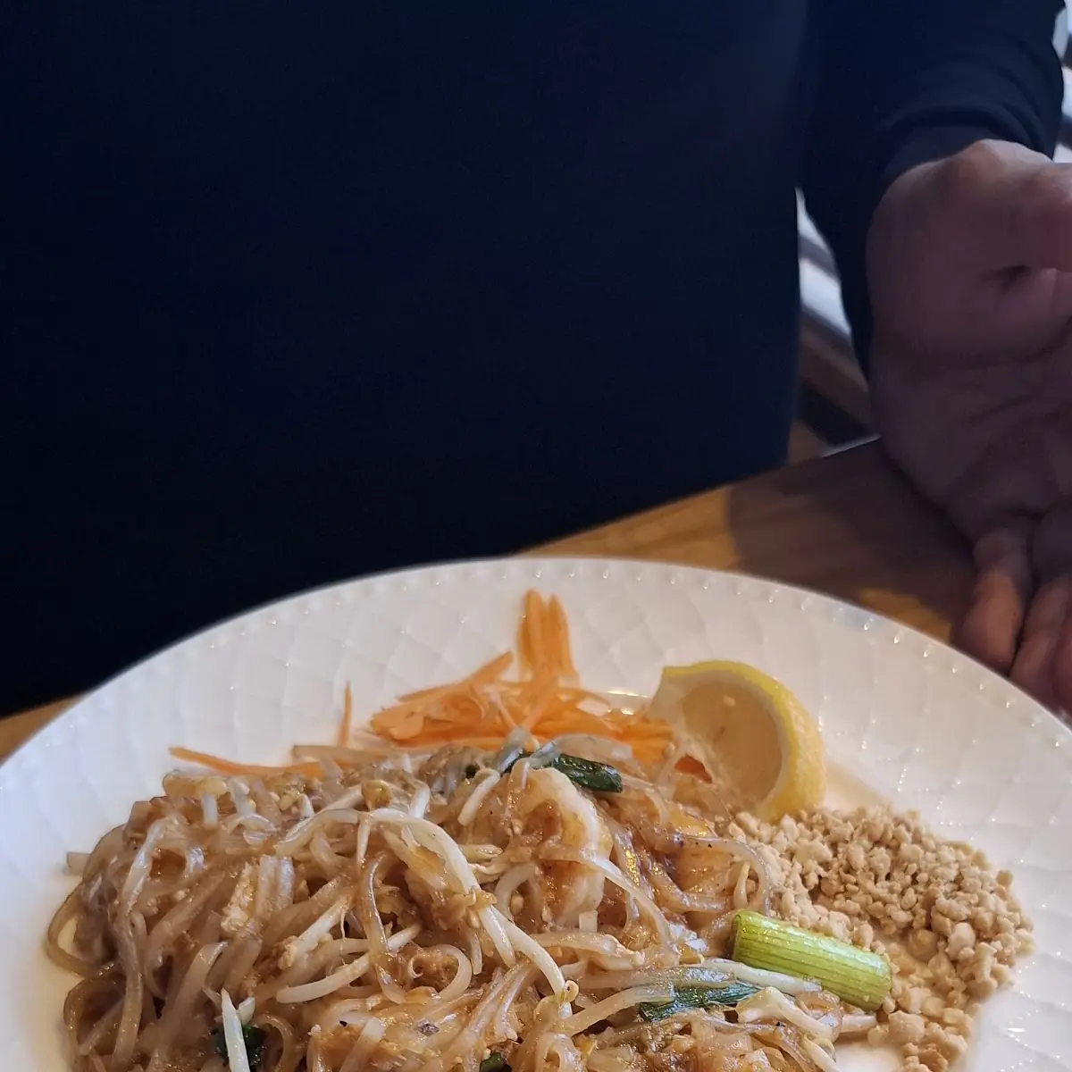 TN-1 Pad Thai