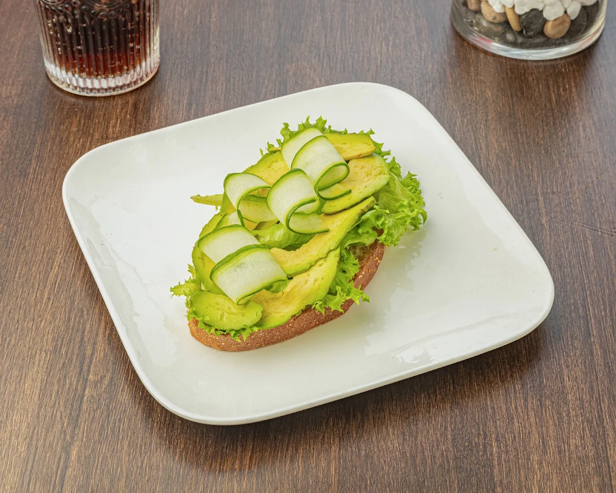 Toast A L'avocat, Gourmand – Grillades et Fruits de mer
