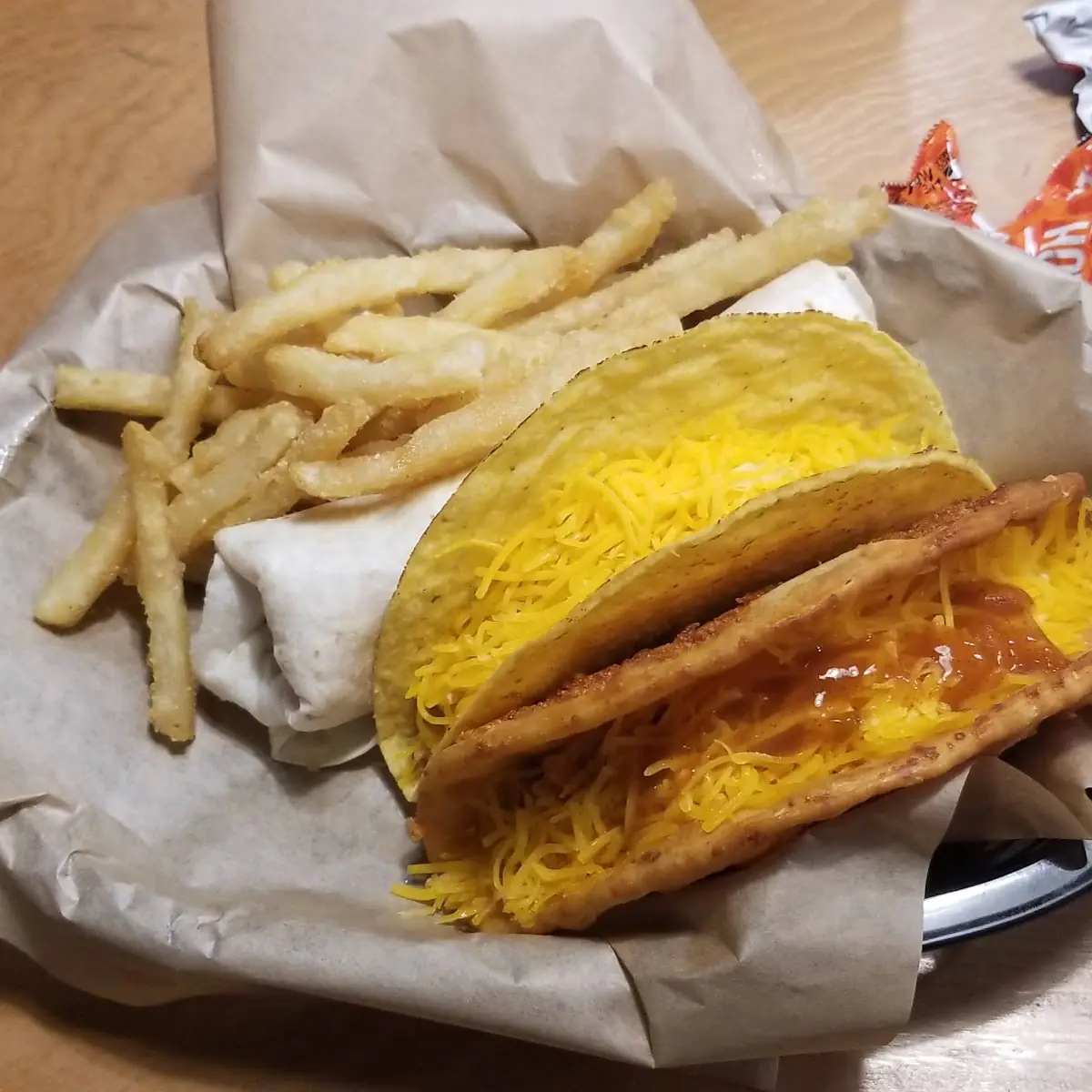 Tacos Y Burrito