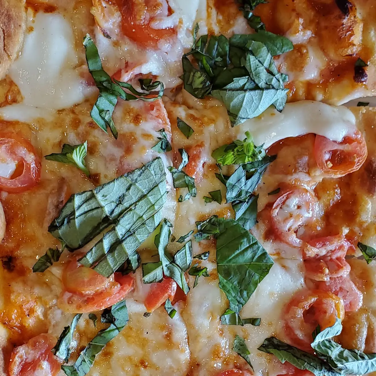 Chicken Margherita Pizza