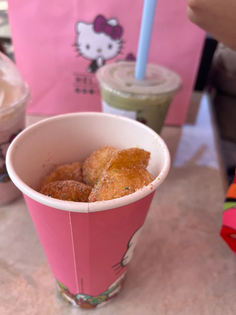 Hot Mini Donuts