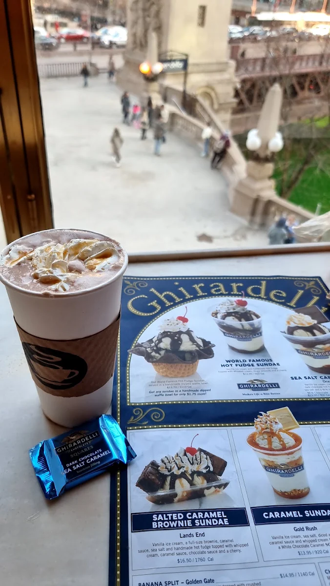 Sea Salt Caramel Hot Cocoa Large