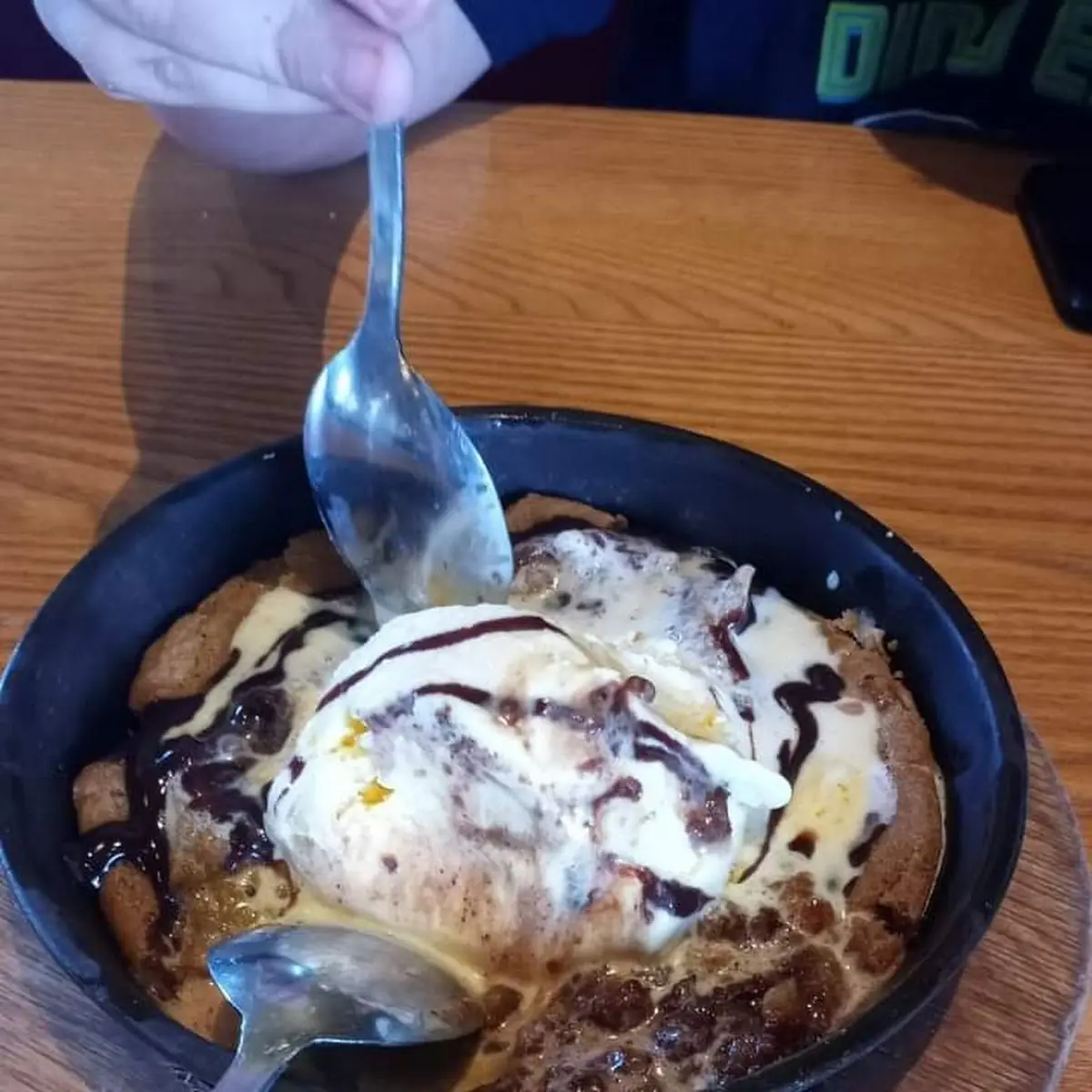 Skillet Cookie